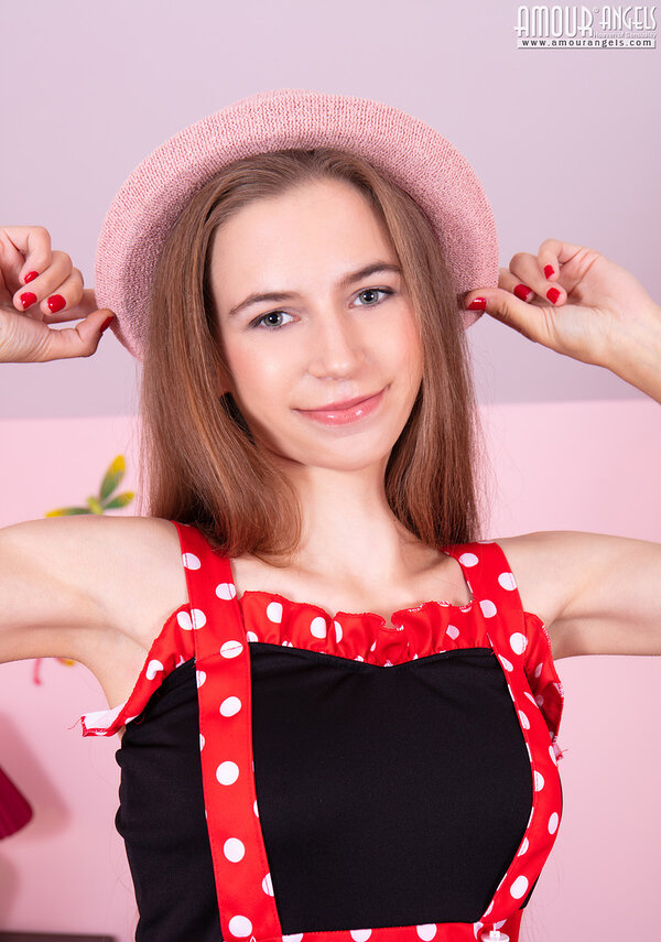 Анна, 21 год, 0 размер груди